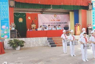 Sáng ngày 28/3/2025 trường tiểu học Nguyễn Tất Thành tưng bừng tổ chức ngày Hội Steam và ngày sách – văn hóa đọc.